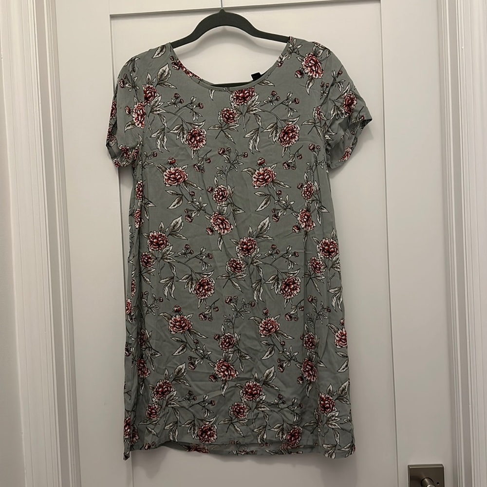 Floral Sage Green shift dress